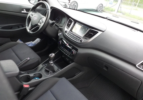 Hyundai Tucson cena 76900 przebieg: 151300, rok produkcji 2018 z Łęczyca małe 137